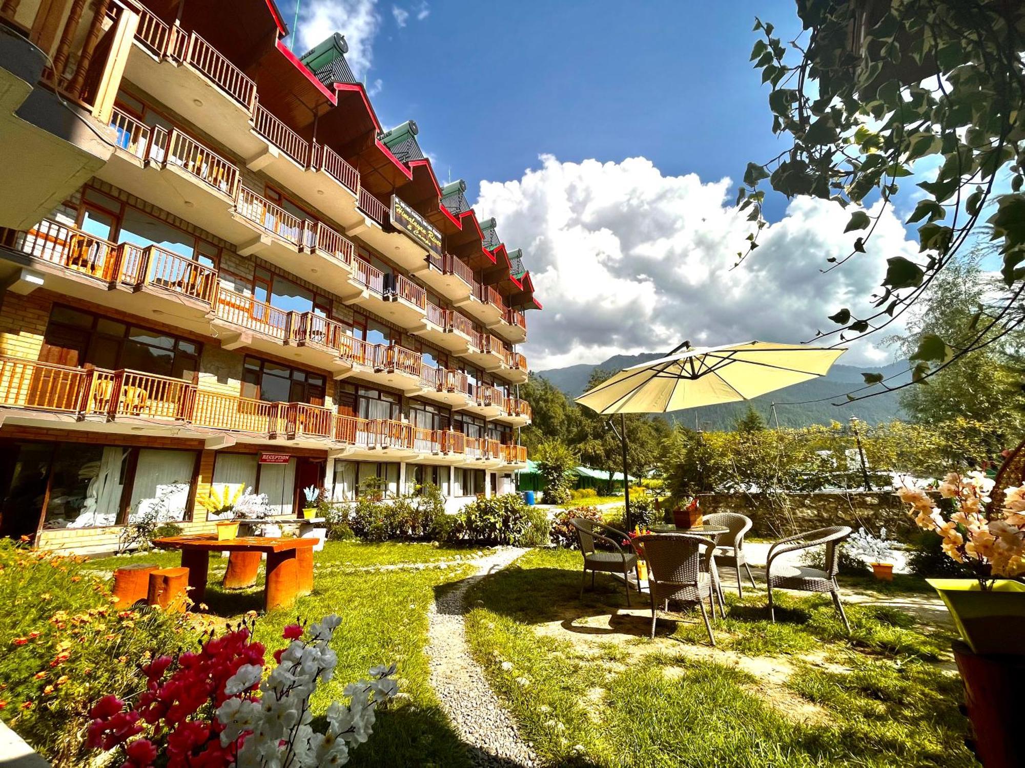 Himalayan Fort Resort, Manali - ! Riverside Property !! Big Lawn With Bonfire !! Best Selling !! Scenic River & Mountais View !! Big Parking !! Luxury Balcony Rooms !! Playing Zone !! Property Of The Year ! M 98160-43600 外观 照片