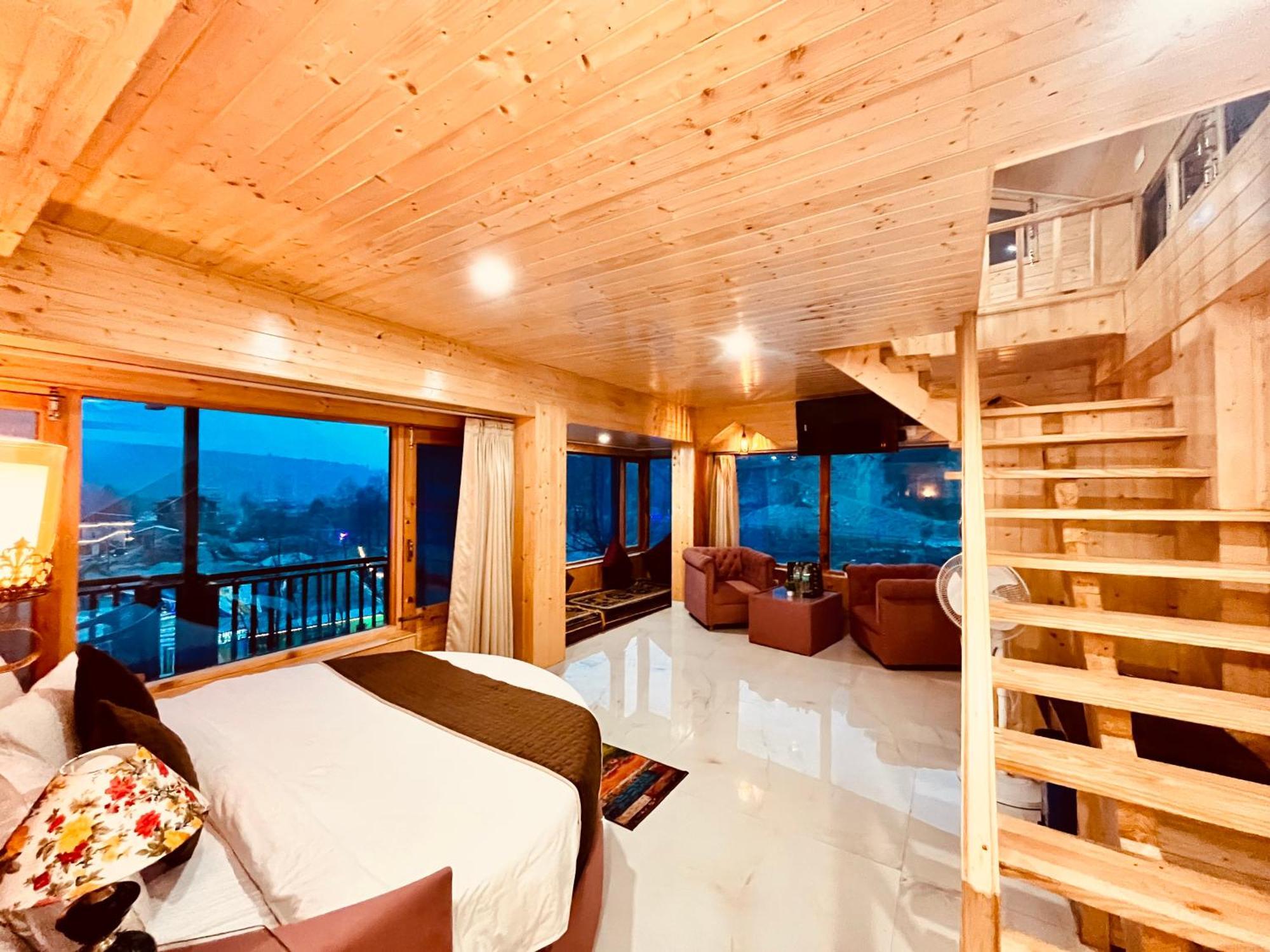 Himalayan Fort Resort, Manali - ! Riverside Property !! Big Lawn With Bonfire !! Best Selling !! Scenic River & Mountais View !! Big Parking !! Luxury Balcony Rooms !! Playing Zone !! Property Of The Year ! M 98160-43600 外观 照片